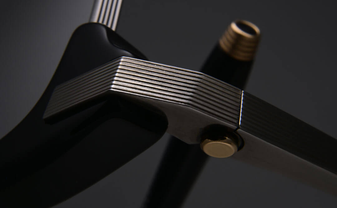 akoni（アコニ）EUCLID