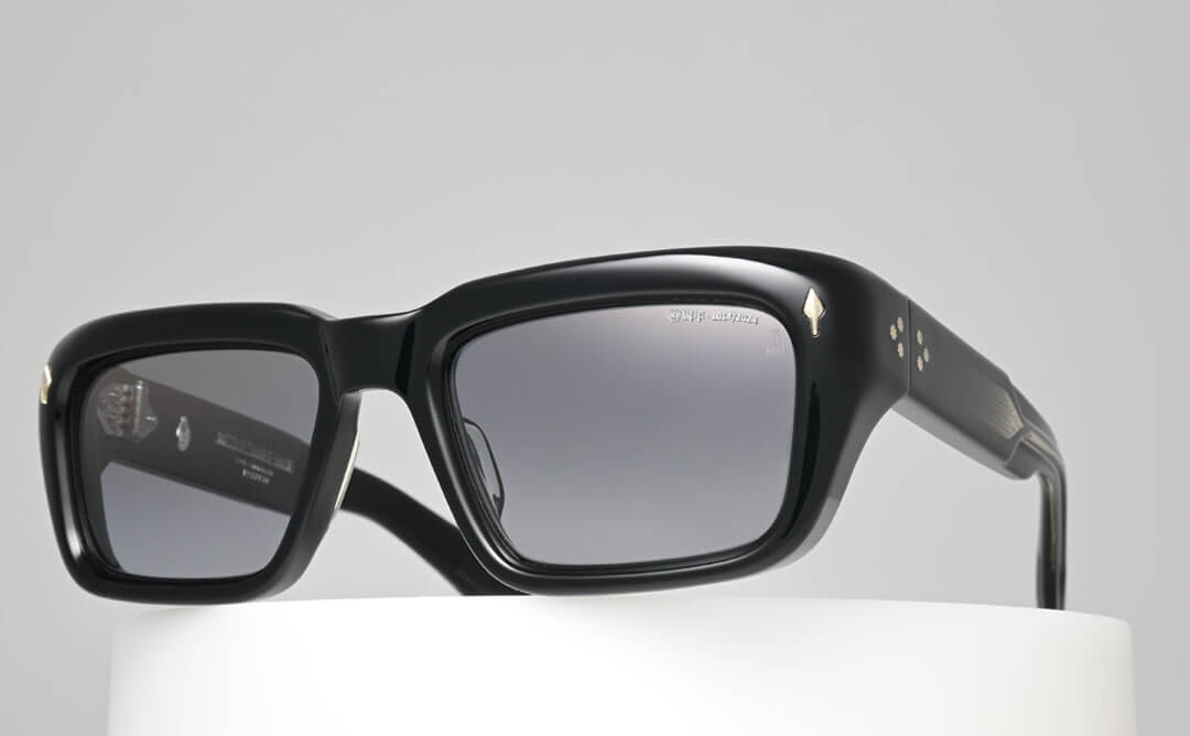 walker_decade-bk