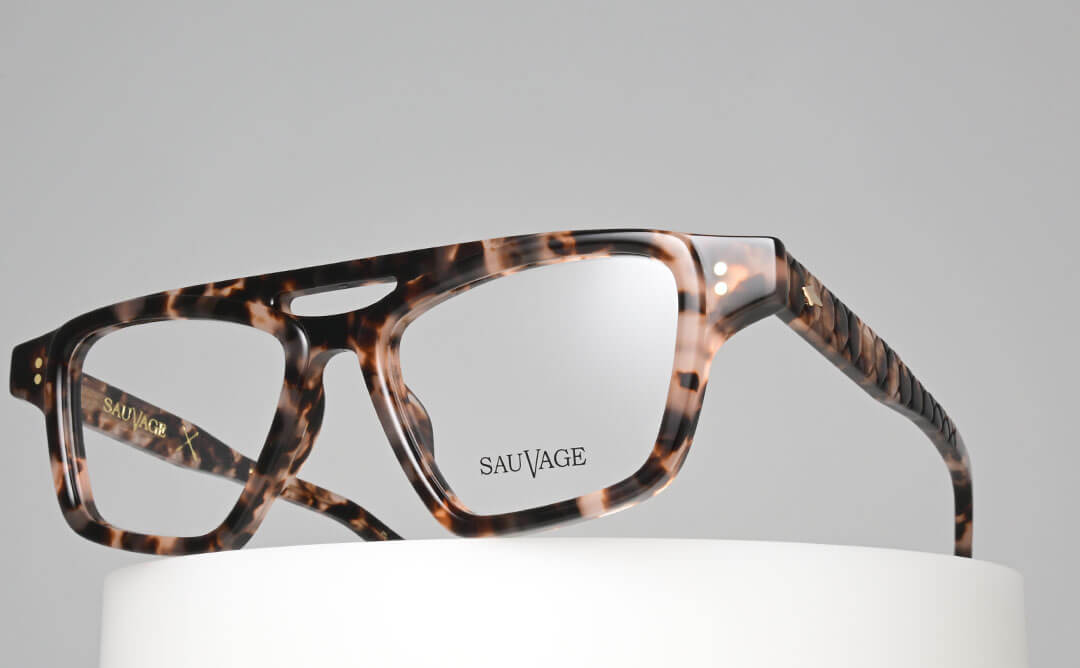 amphiptere_beige-pink-tortoise